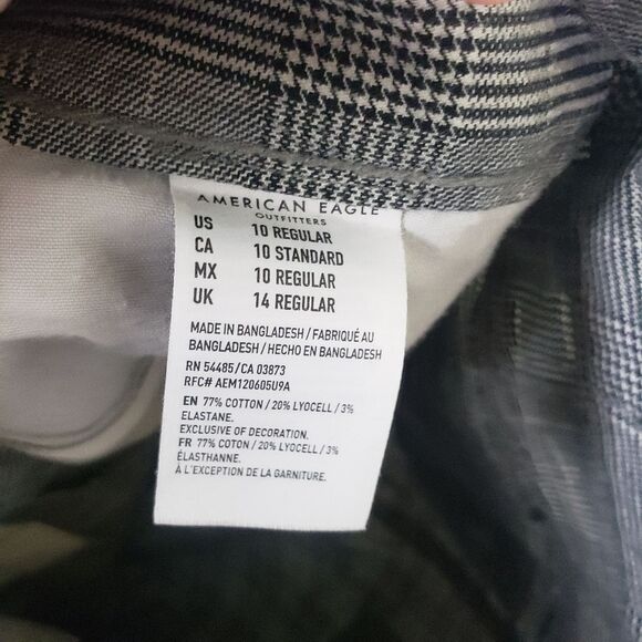 Women's American Eagle Grey Plaid Stretchy Ankle Cropped Pants Size 10R - Picture 6 of 12